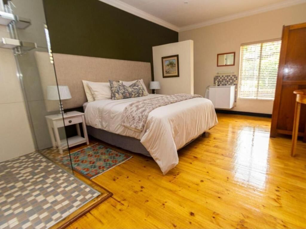 Comfort Double Room | Iron/ironing board, free WiFi