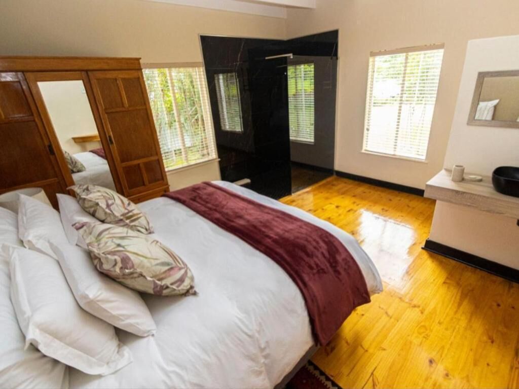 Comfort Double or Twin Room | Iron/ironing board, free WiFi
