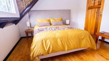 Standard Double Room | Iron/ironing board, free WiFi