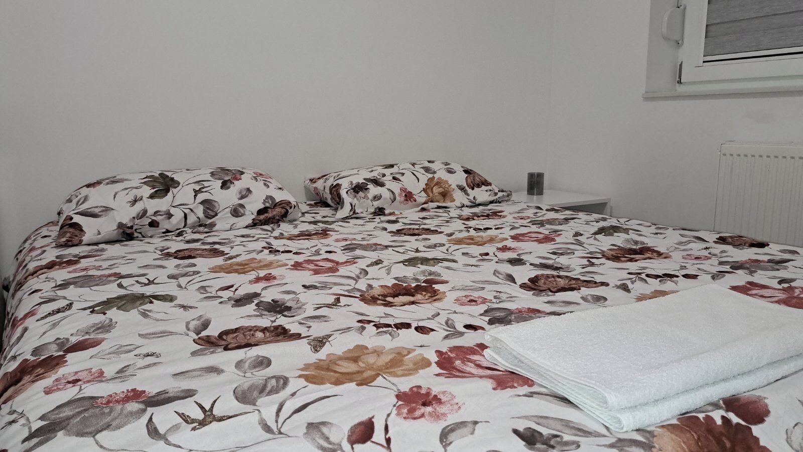 2 Schlafzimmer, Bügeleisen/Bügelbrett, WLAN, Bettwäsche