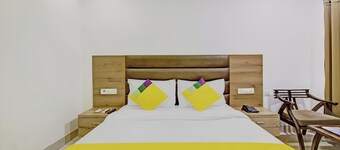 Hotel O3 Near Piccadily Chowk Chandigarh