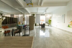 Interior - Cozy,all-equipped 1-bedroom apartment with cafe,gym &minimart in Uptown Nairobi. (Nairobi)