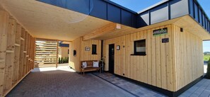 Exterior - Tiny Home "Auerberg Sweet" with Private Terrace and Wi-Fi (Stötten am Auerberg)