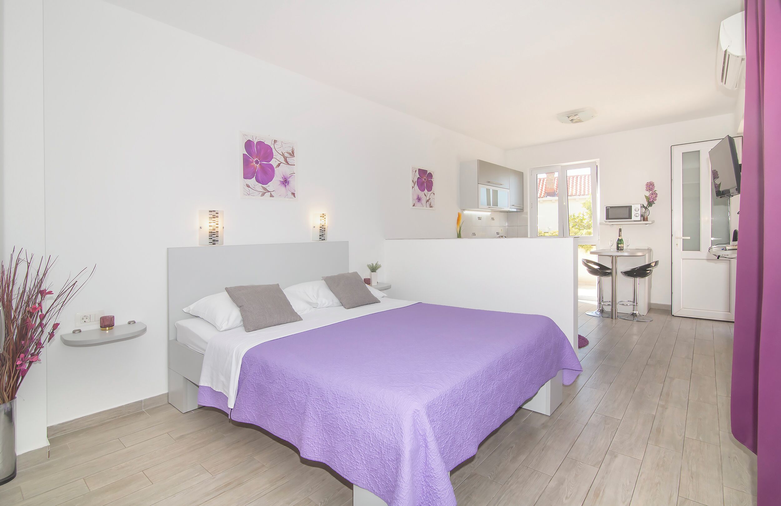 1 bedroom, iron/ironing board, WiFi, bed sheets