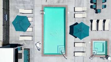 Apartment, 1 Bedroom, Accessible | Pool | Outdoor pool
