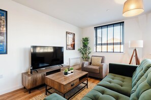 Smart TV - City Point Aberdeen by Guestz (Aberdeen)