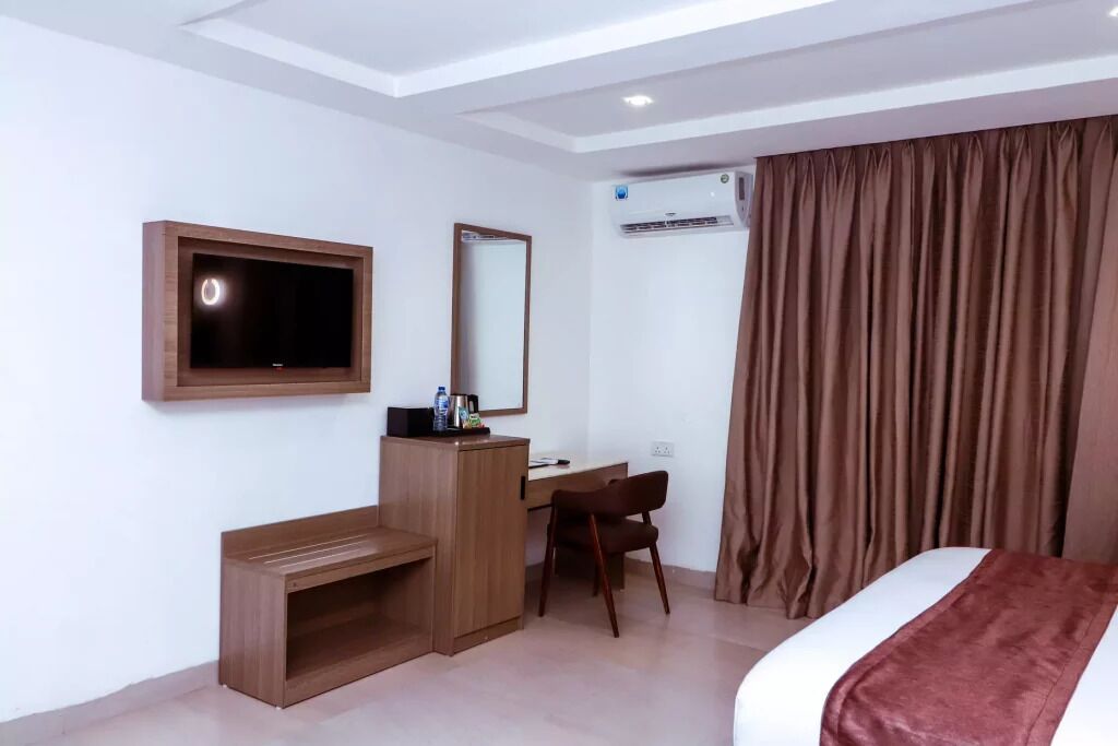 Lyxrum - utsikt mot poolen