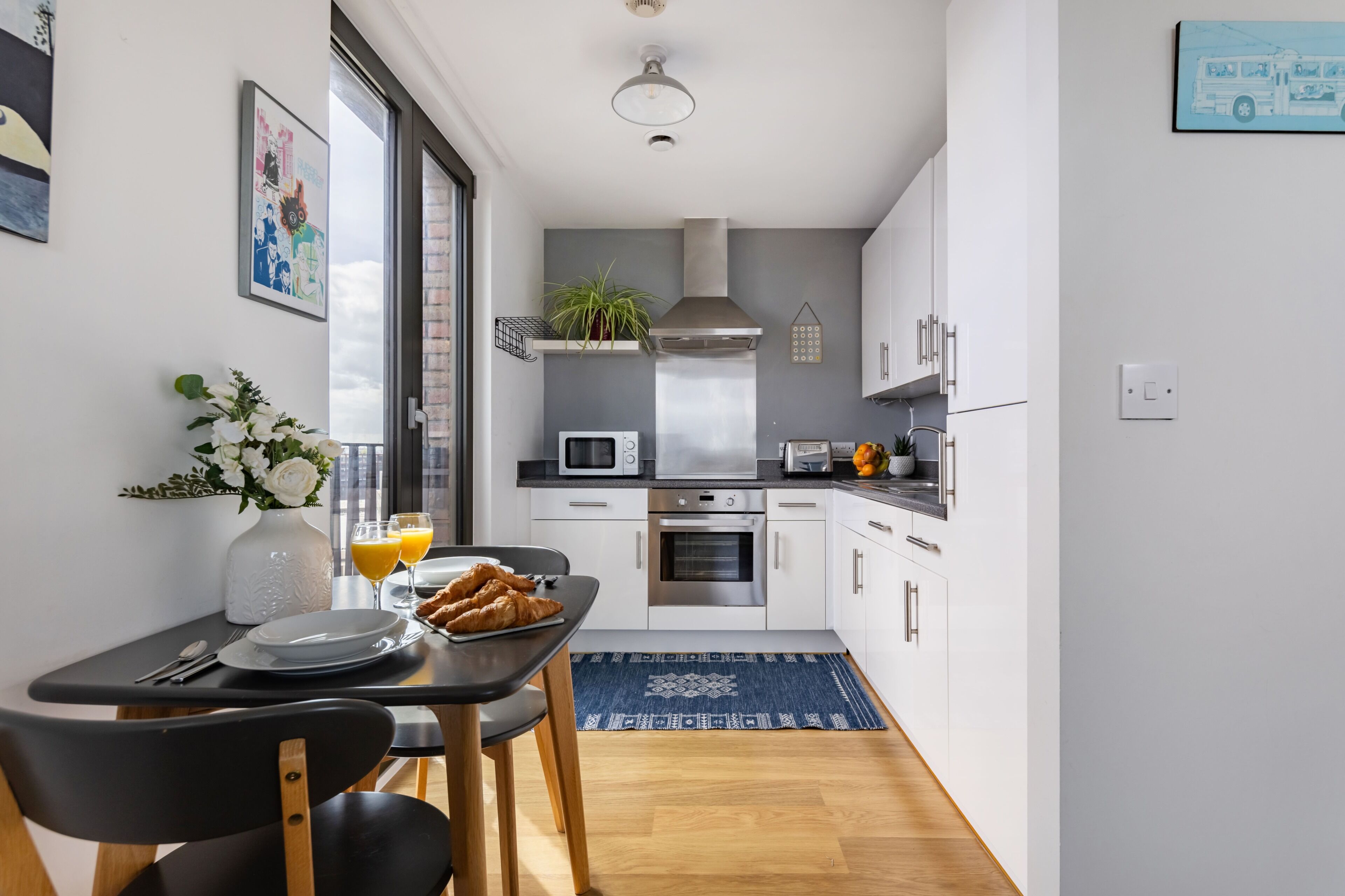 City Apartment, 1 Double Bed with Sofa bed, Non Smoking, City View | Private kitchen | Espresso maker, coffee/tea maker, electric kettle, high chair