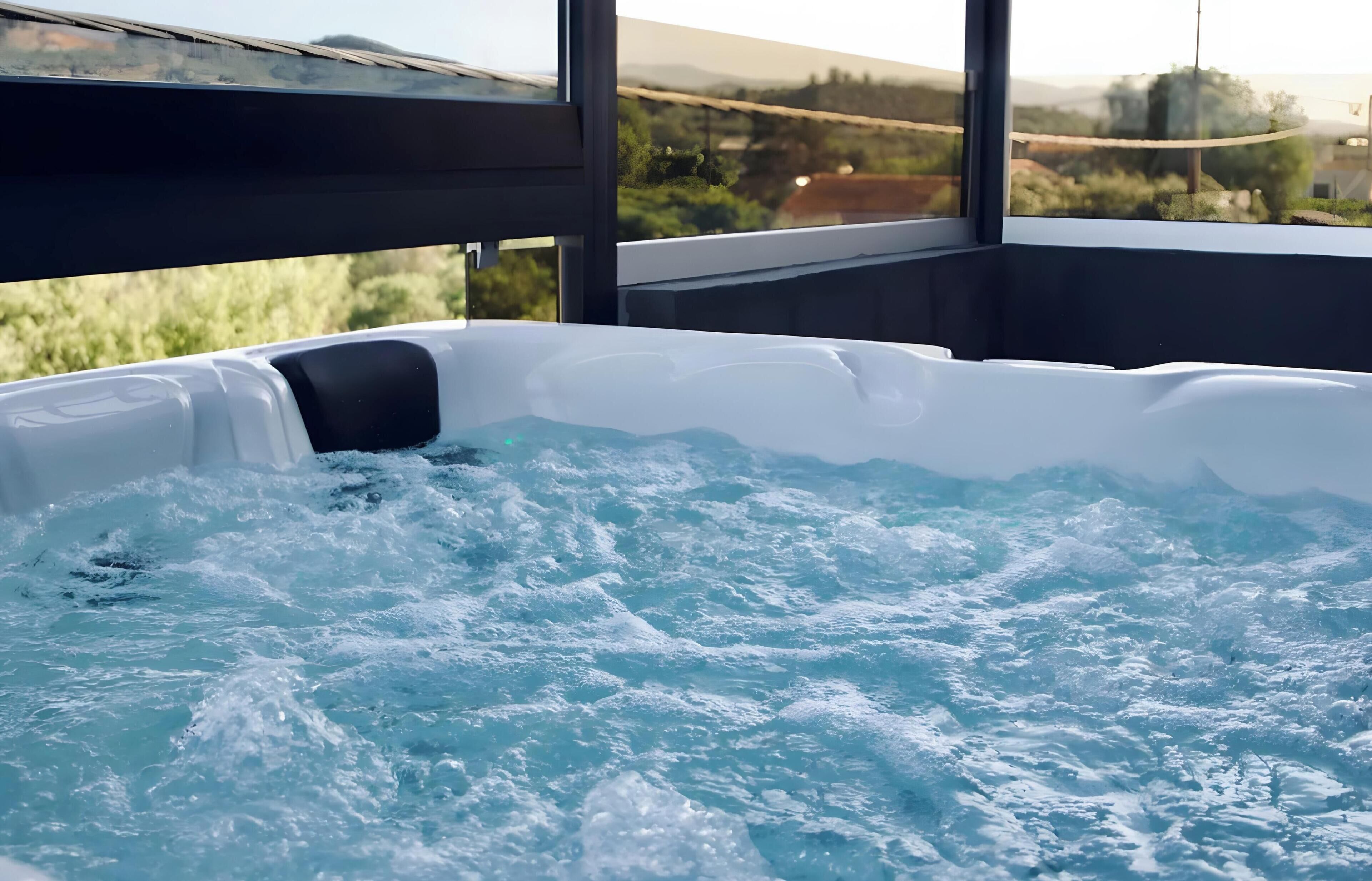 Outdoor spa tub