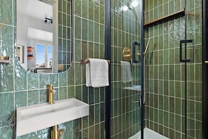 City Apartment, 1 Queen Bed with Sofa bed, Non Smoking, City View | Bathroom - Stylish 1BR Parc Monceau Retreat (Paris)