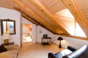 Living room - Apartment & Room Dubrovnik Sweet Home - One Bedroom Apartment With Shared Terrace and City View (Dubrovnik)