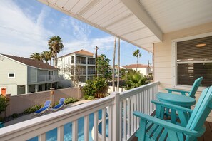 Property grounds - Dog-Friendly Bayside Home with Private Pool & Hot Tub, Firework Views! (South Padre Island)