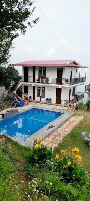 Exterior - Vatika Resorts Village Nargoti (Shimla)