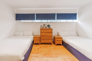1 Schlafzimmer, Bügeleisen/Bügelbrett, Internetzugang, Bettwäsche