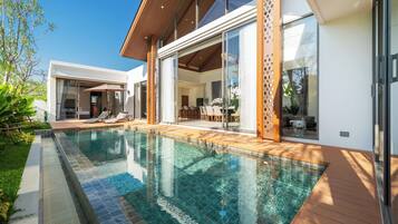 Piscina externa