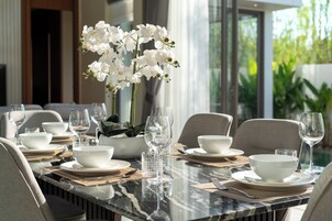 Villa, Non Smoking, Pool View | Dining