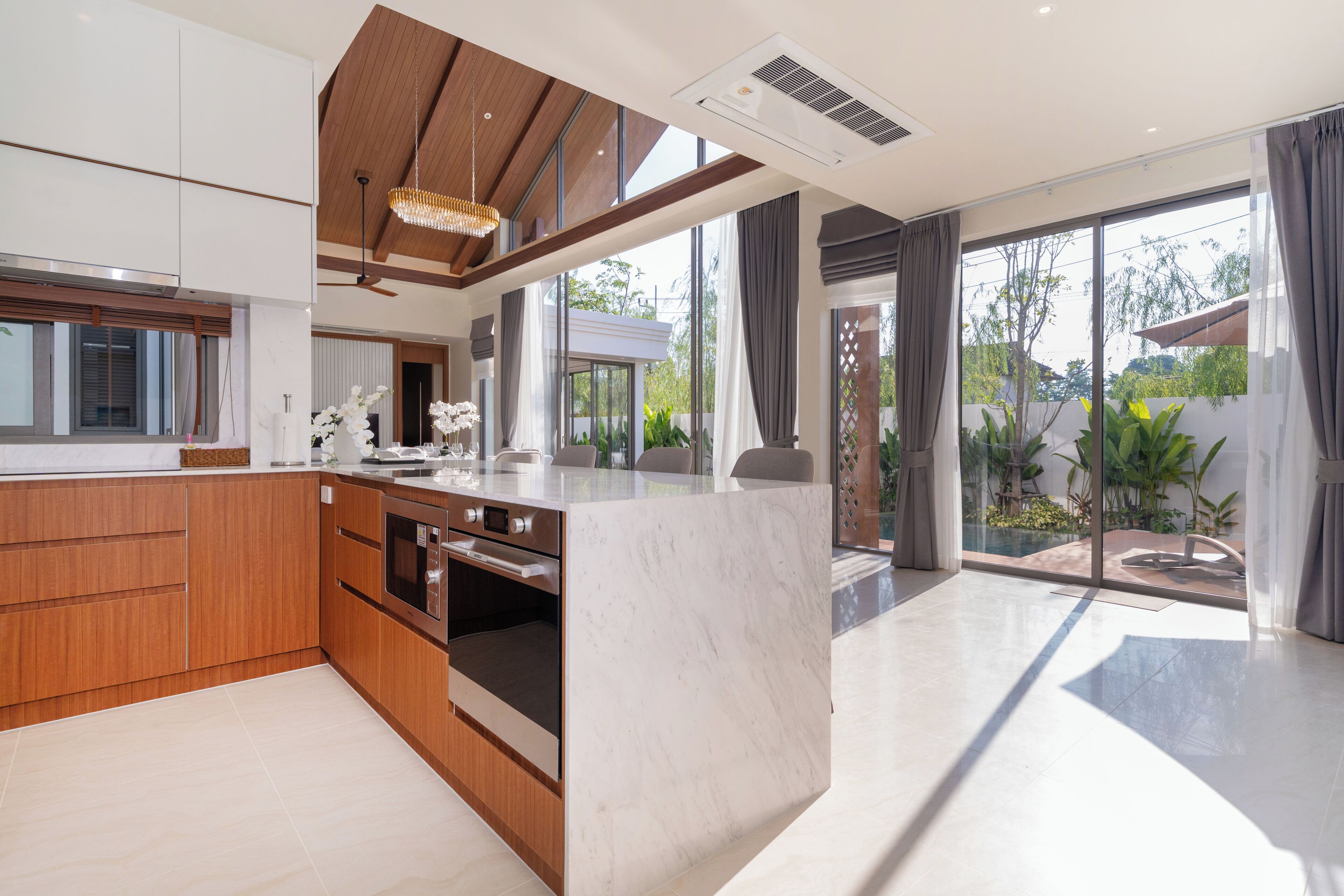 Villa, Non Smoking, Pool View | Private kitchen