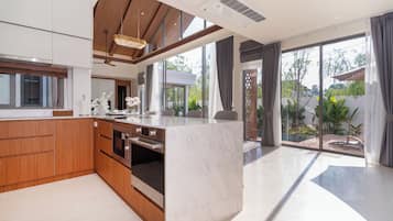 Villa, Nichtraucher, Poolblick | Eigene Küche