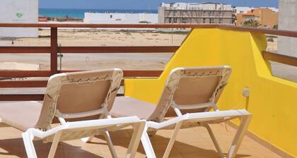 Lovely 1-bedroom apartment close to the beach