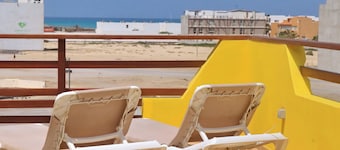 Lovely 1-bedroom apartment close to the beach