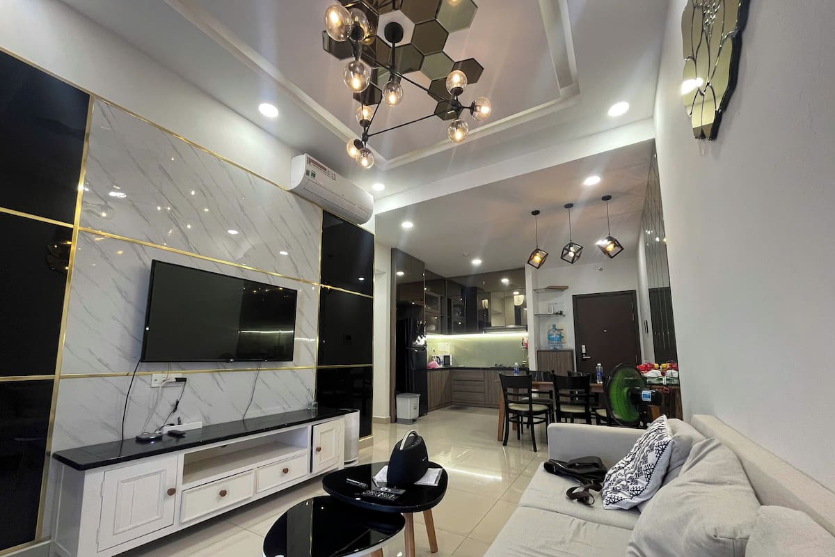 Panoramic Apartment | Living area | Flat-screen TV