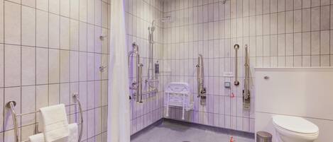 Double Room | Bathroom