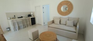 TV - La Maison Coloniale II (Grand Baie)