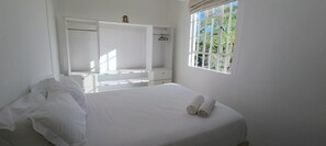 1 chambre, Wi-Fi gratuit, draps fournis