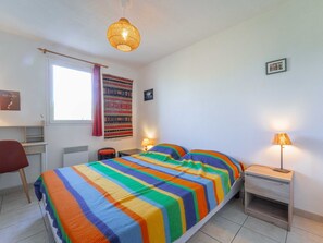 2 bedrooms