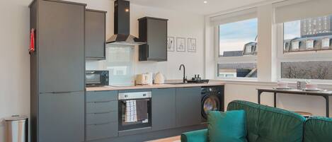 Fridge, microwave, stovetop, electric kettle