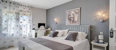 1 bedroom, iron/ironing board, WiFi, wheelchair access