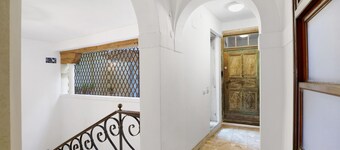 Airoldi Palace Apartment: Comfort Between Sea and City