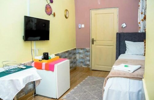 Home Away From Home - Calm & Stylish Retreat for a Relaxing Stay
