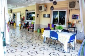 Outdoor dining - A Thoughtfully Designed Stay for Comfort, Connection & Family Memories (Koforidua)