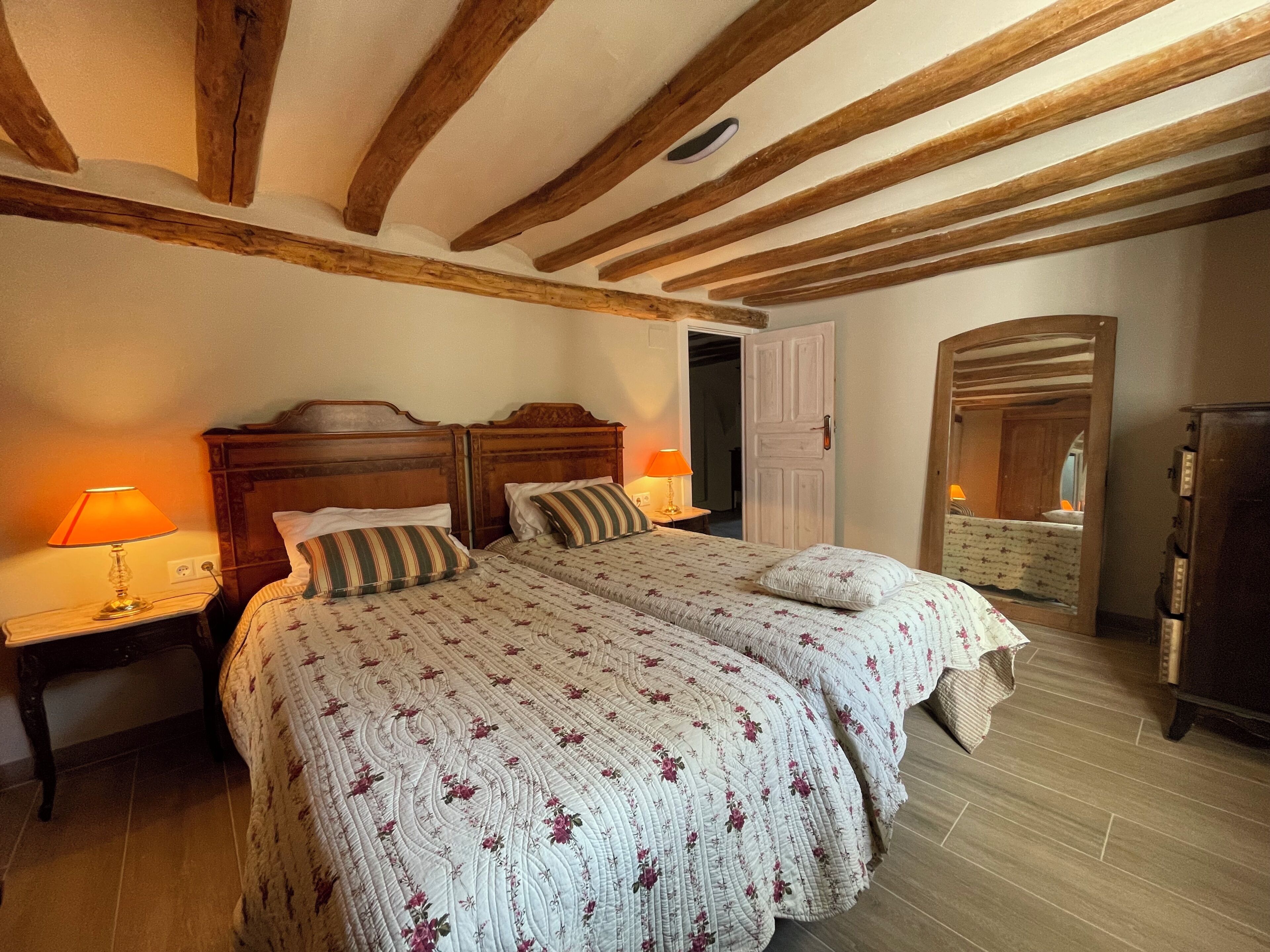 4 slaapkamers, wifi, beddengoed