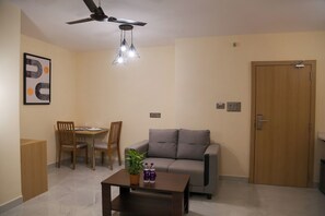 Deluxe Studio, City View | Living area - LUMIS STUDIO APARTMENT (Hyderabad)