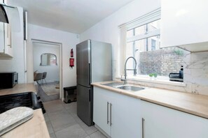 Interior - Cosy Home 7 Minutes From Newcastle City Centre (Gateshead)
