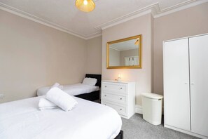 Apartment, 2 Bedrooms - Cosy Home 7 Minutes From Newcastle City Centre (Gateshead)