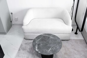 House - Free Housekeeping Visits During Your Stay - Stayshort - Peaceful Studio in Jebel Ali That Sleeps 2 (Dubai)