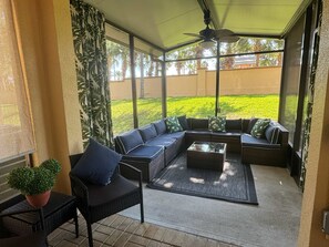 3 bedrooms, Internet - Family Villa w Lazy River Near Disney (Davenport)