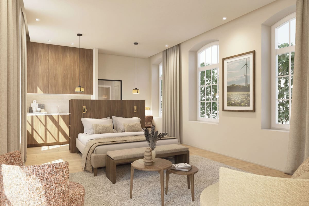 Premium bedding, in-room safe, desk, laptop workspace