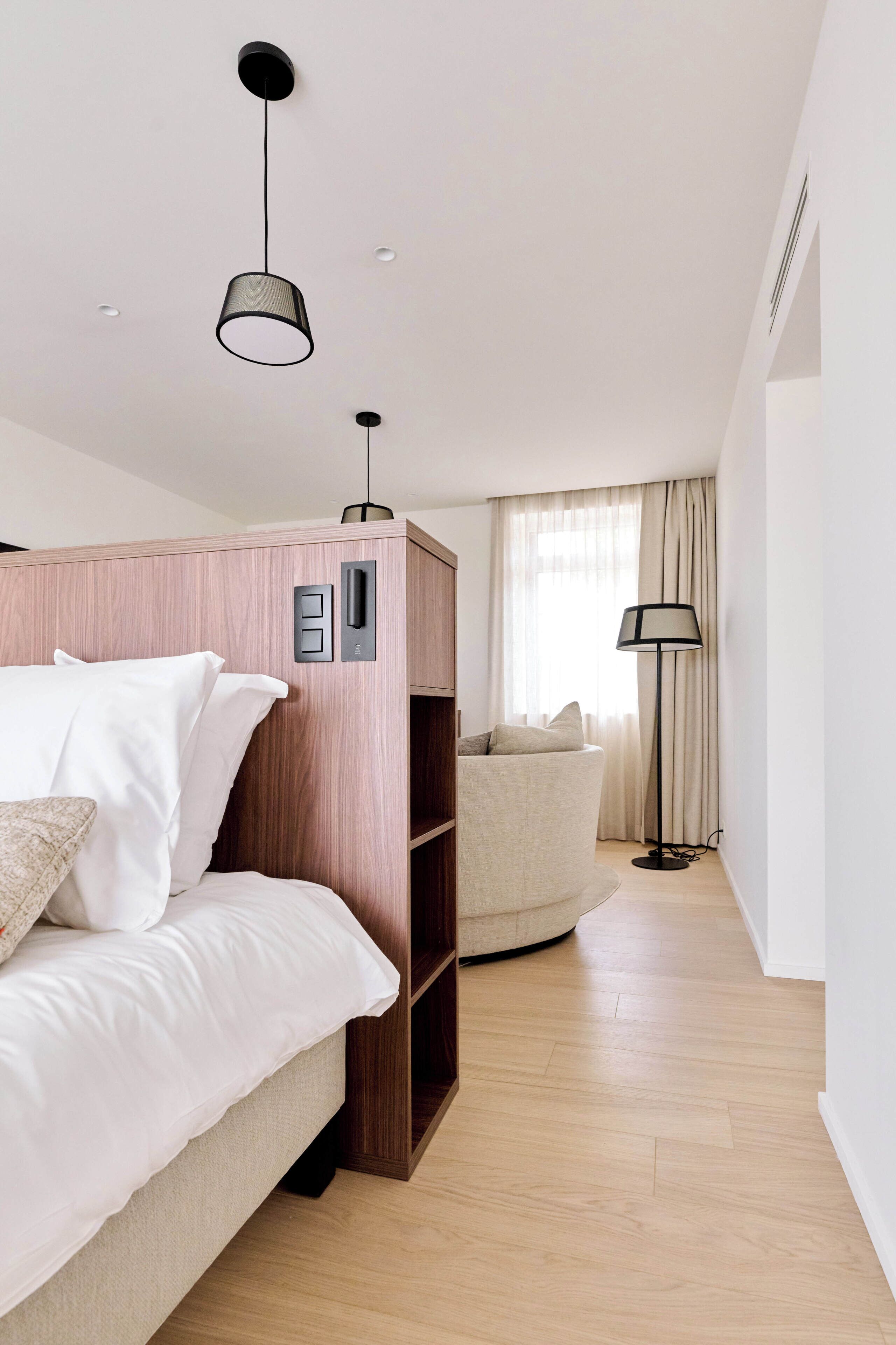 Junior-Suite | Hochwertige Bettwaren, Zimmersafe, Schreibtisch