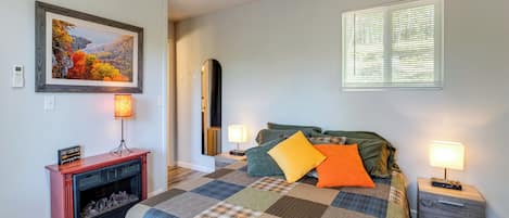House (2 Bedrooms) | Interior