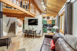 Interior - Whitefish Lake Couples Escape w/ Community Perks! (Whitefish)