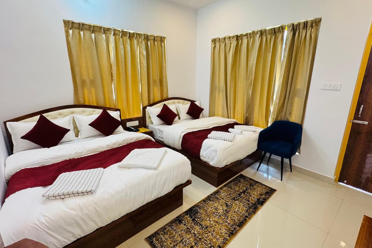 Luxury Quadruple Room