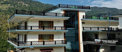 Deluxe Double Room | Exterior