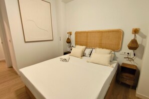 3 Schlafzimmer, Bügeleisen/Bügelbrett