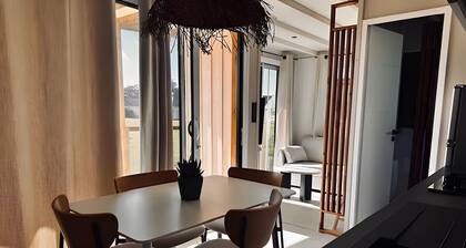 Chalet « Martinette » avec terrasse privée, balcon et Wi-Fi