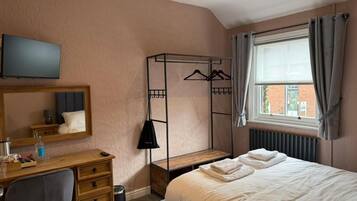 Iron/ironing board, free WiFi