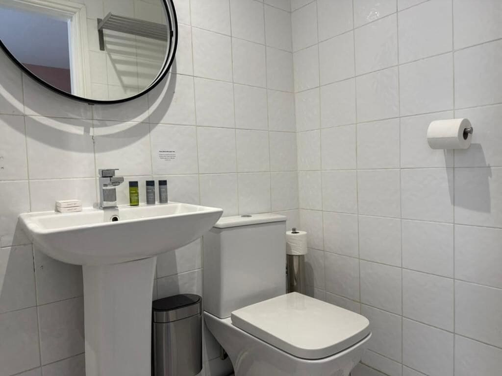 Double Room, 1 Double Bed | Bathroom